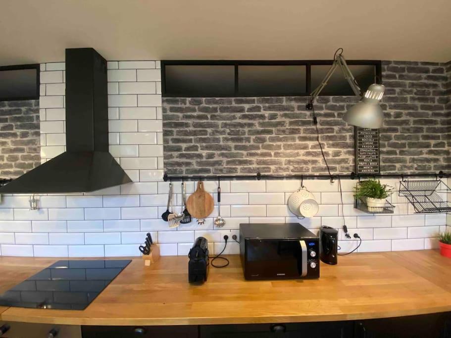 Rare ! Loft Atypique Centre-Ville Parking Jardin Reims Eksteriør bilde